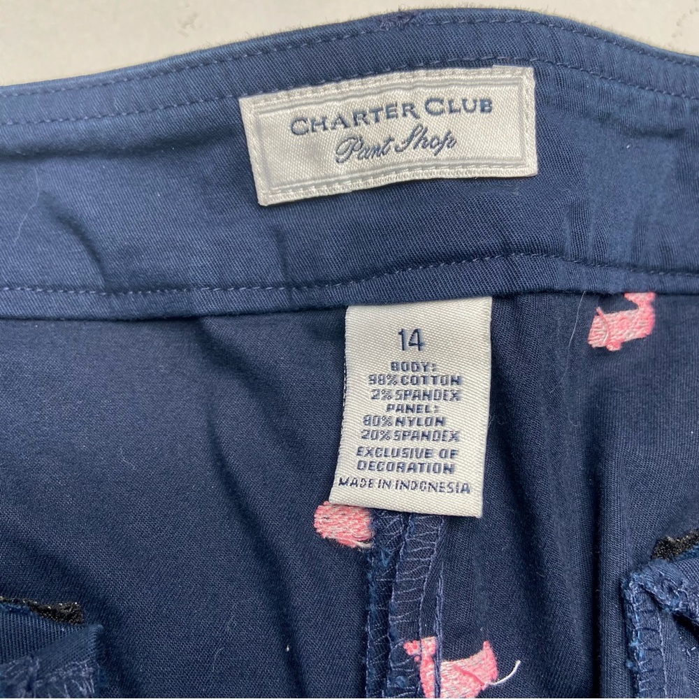 Charter Club Navy Chino Short With Pink Embroidered Whales Size 16 - Picture 4 of 5